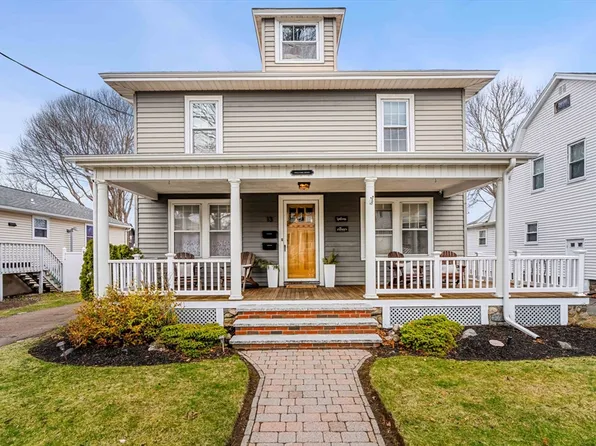 13 Evans Rd, Peabody, MA 01960