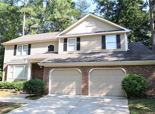 116 Sardis Grove Ln, Matthews, NC 28105