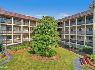 40 Folly Field Rd APT A146, Hilton Head Island, SC 29928