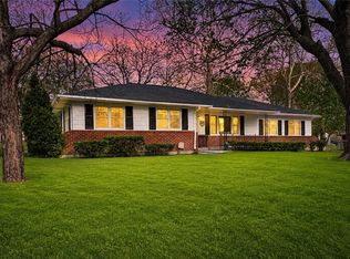 401 James St, Harrisonville, MO 64701