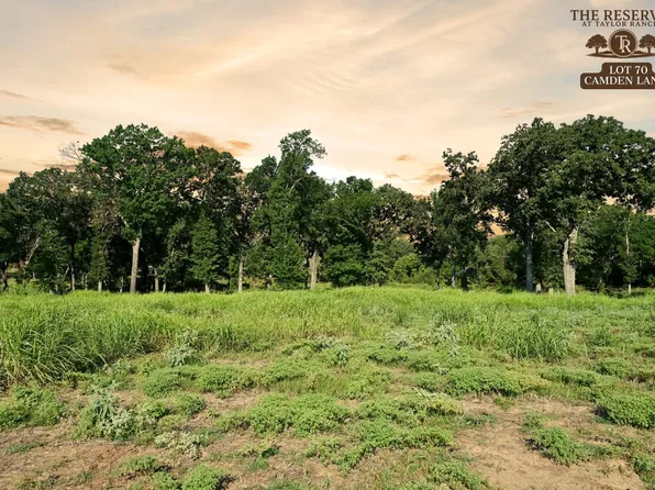 70 Camden Ln, Springtown, TX 76082