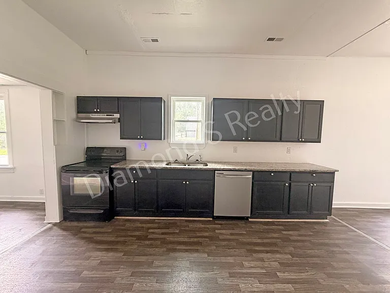 856 S Nettleton Ave — Photo 8