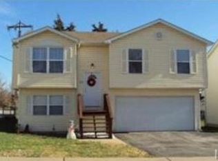 854 Vine St, Festus, MO 63028