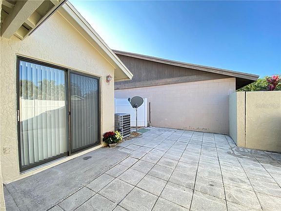4th image of 2569 Shadybranch Dr