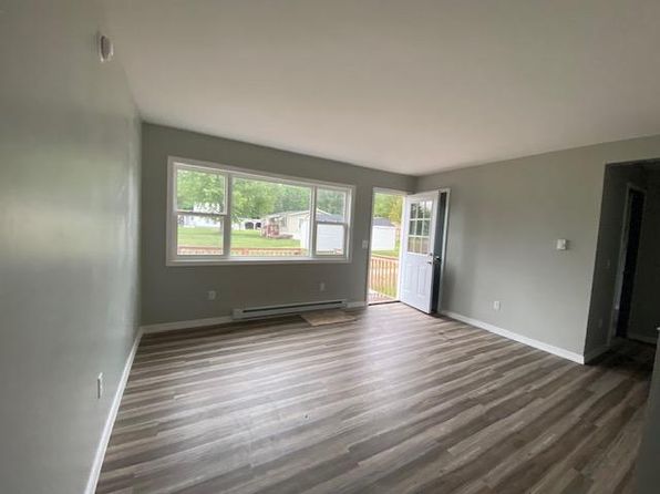 40 Pembleton Pl #1
