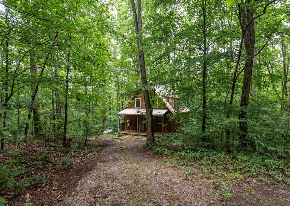 1st image of 1239 Chestnut Creek Way