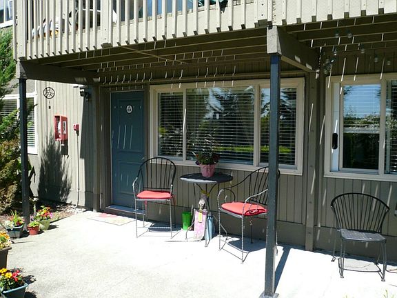 4th image of 1012 S 27th St Unit A104