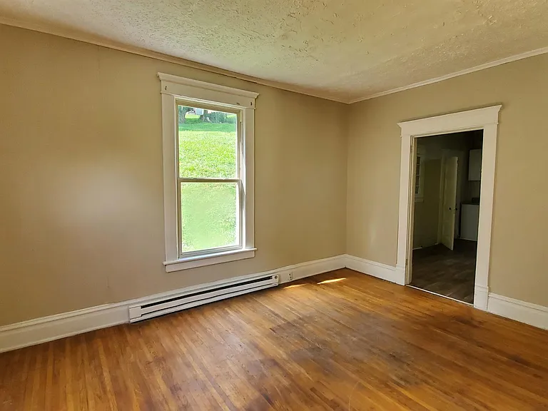 1509 Highland Ave — Photo 11
