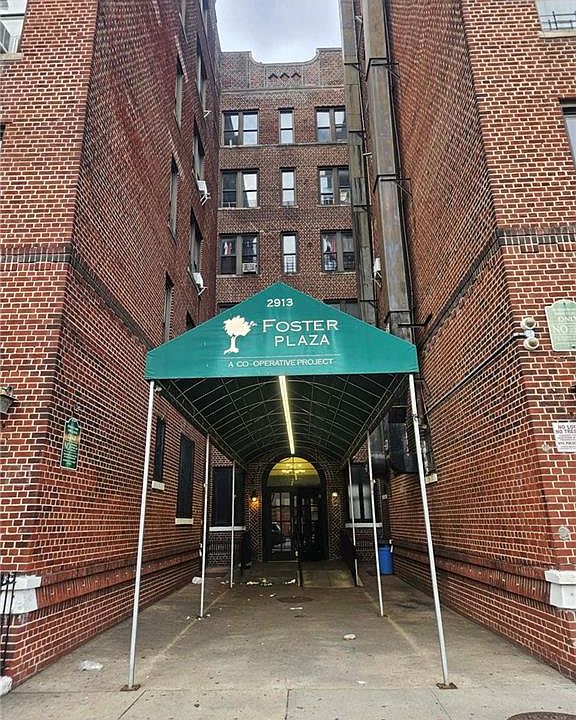 1st image of 2913 Foster Ave APT 1B