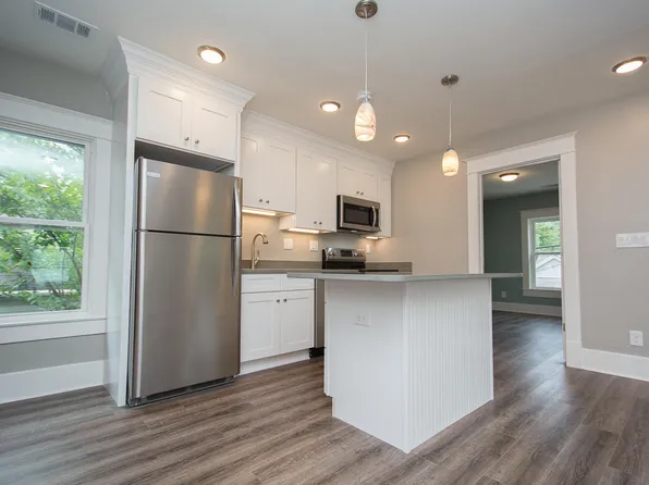 653 Lynn St #B, Louisville, KY 40217