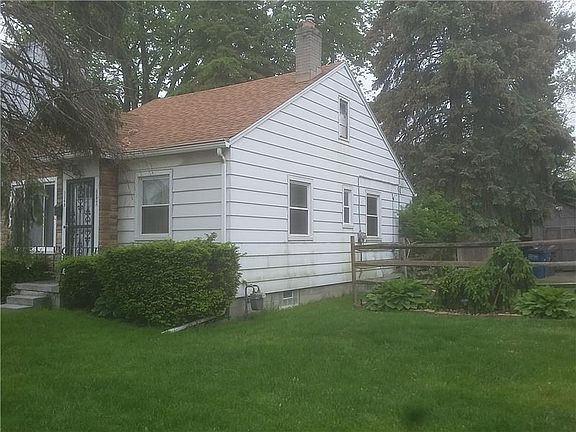 3rd image of 3349 Jeannette Ave