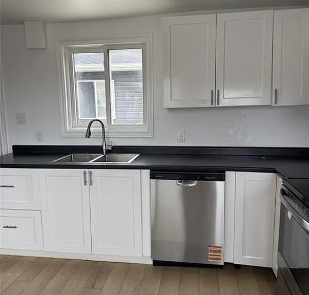 819 Frank Ave #2 — Photo 3