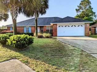612 Ripsaw Ln, Pensacola, FL 32506