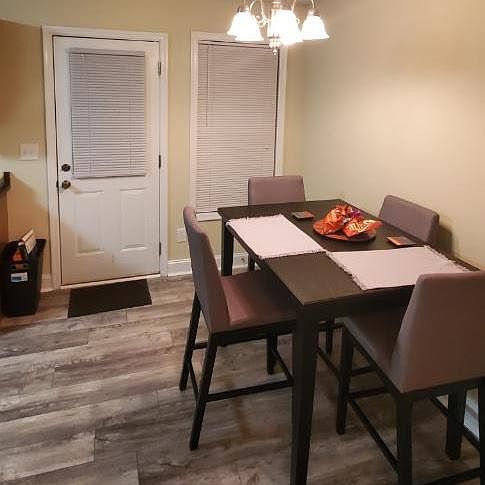 Kitchen nook