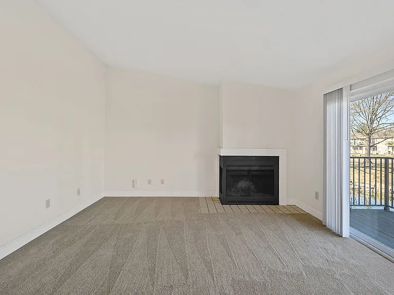Harpers Point Apartments* — Photo 76