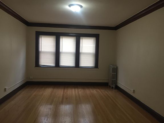 5th image of 5147 W Schubert Ave #1