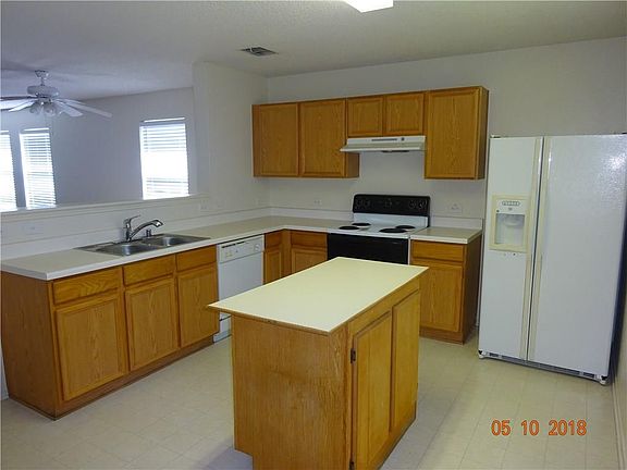 4th image of 125 Sandlewood Dr