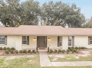 407 Brumbaugh Rd, Ocean Springs, MS 39564