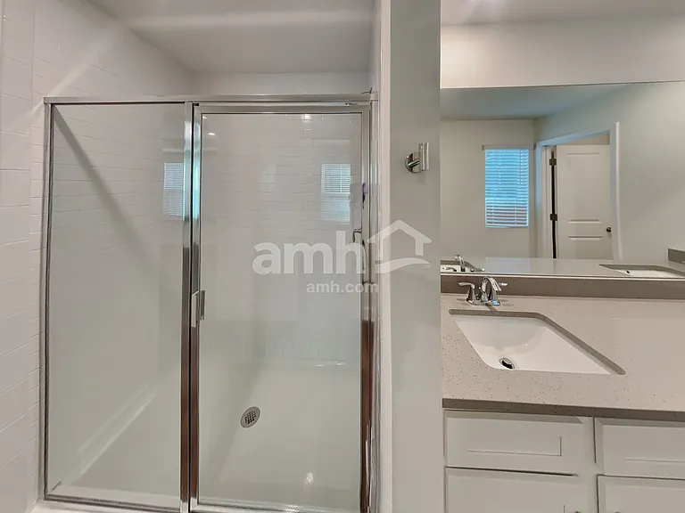 8603 Belfort Landing Dr — Photo 14