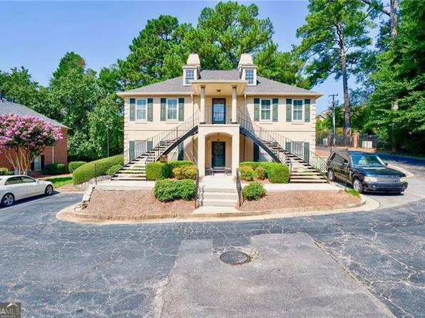 1 Plantation Dr NE #B, Atlanta, GA 30324