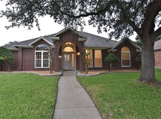 6702 Livingstone St, Rowlett, TX 75089