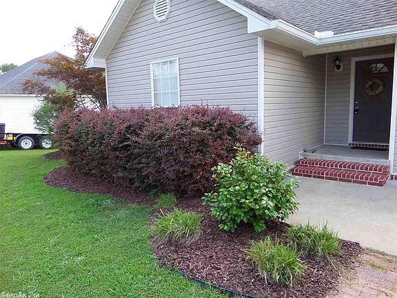 2nd image of 60 Horton Hills Dr