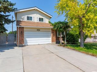 2794 W Berwick Pl, West Valley City, UT 84119