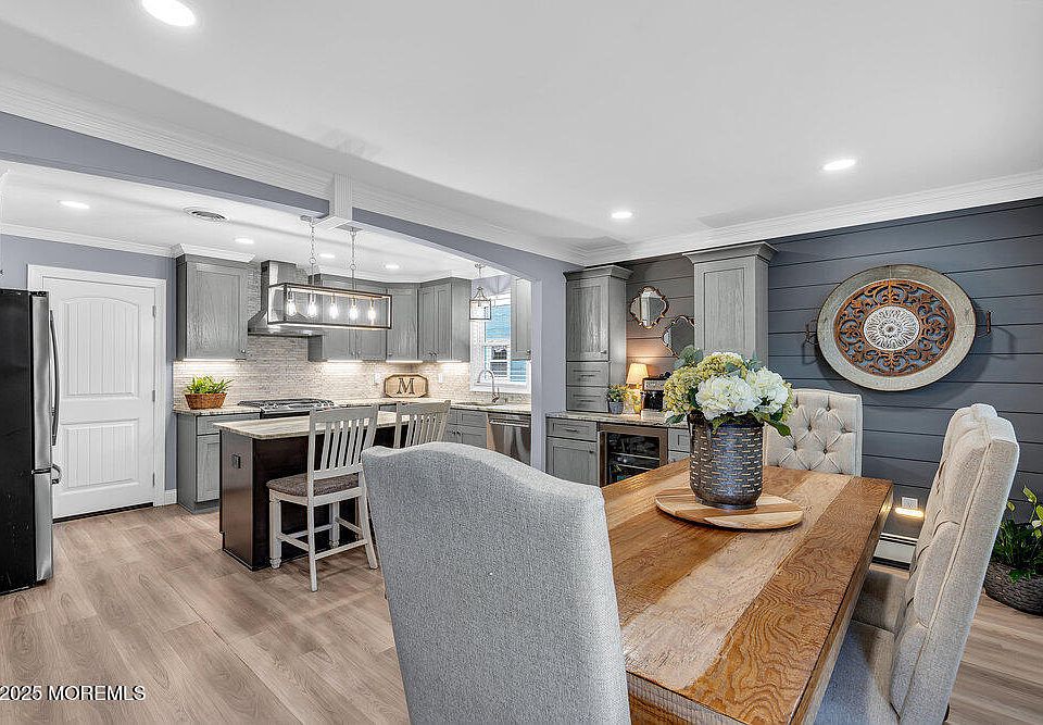 1st image of 30 Nostrand Drive