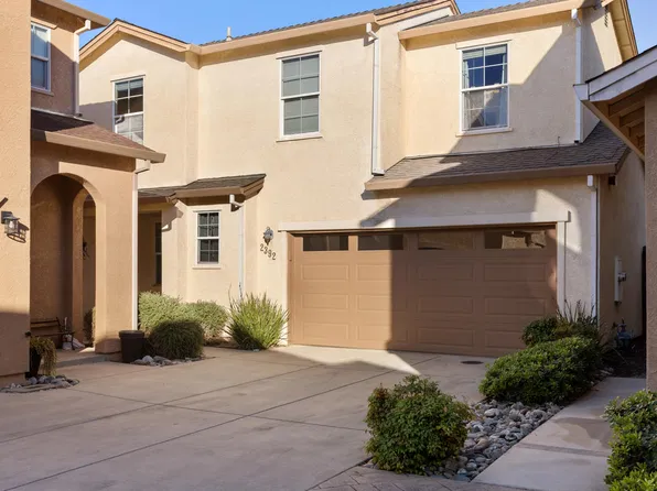 2392 La Villa Way, Redding, CA 96003
