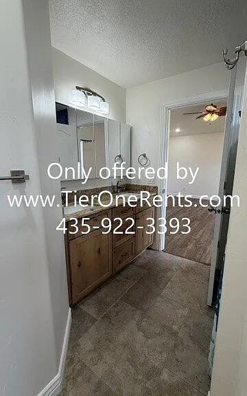 2319 S 1950 E — Photo 20