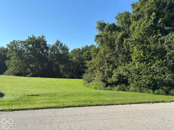 9902 S Tailwater Dr, Bloomington, IN 47401