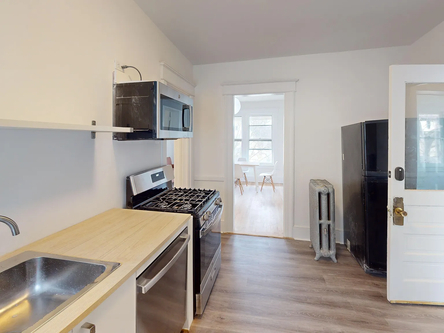 Kitchen *sample photo