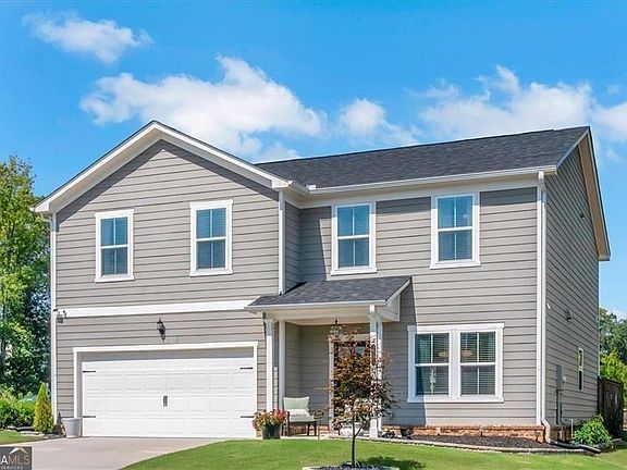 2nd image of 2131 Blackbird Cir