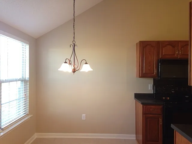 228 Standing Pines Cir — Photo 4