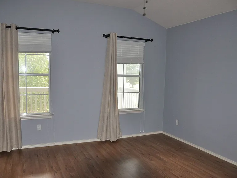 1501 Big Thicket Dr — Photo 12