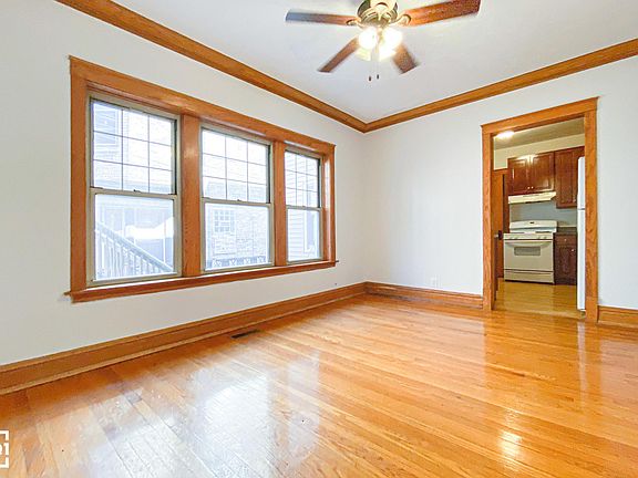 4th image of 3953 North Hamilton