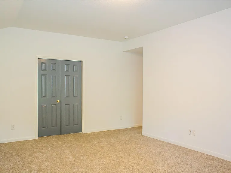 91 Genesee Ridge Dr — Photo 11