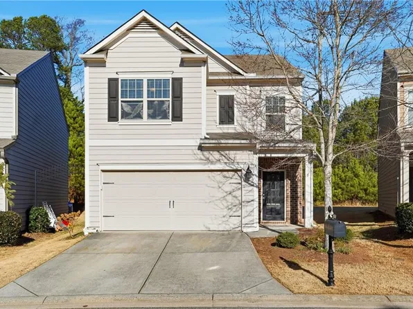 214 Highland Pointe Cir E, Dawsonville, GA 30534
