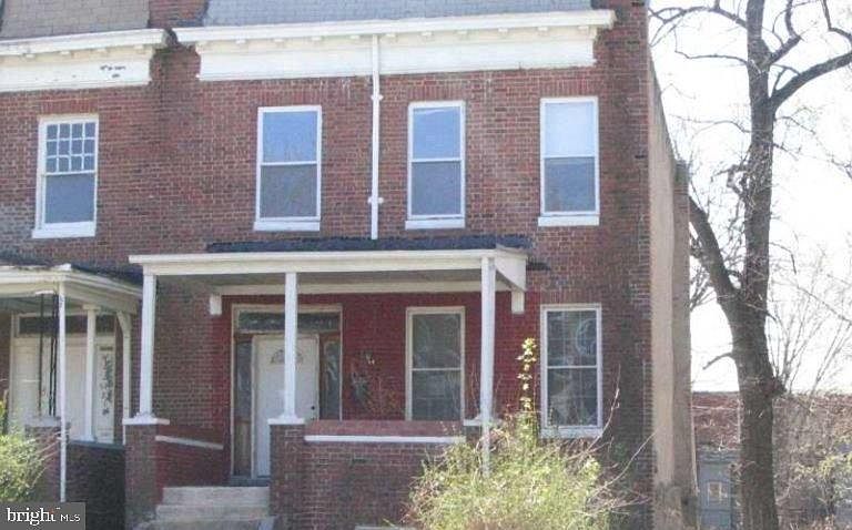 2nd image of 2805 W Cold Spring Ln