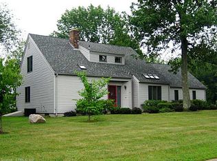 28 Black Walnut Dr, Middletown, CT 06457