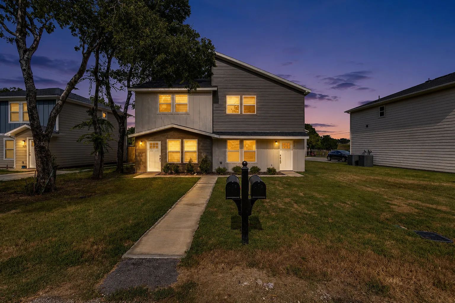 3 bed, 2.5 bath, 1448 sqft, $2,150 — Photo 1