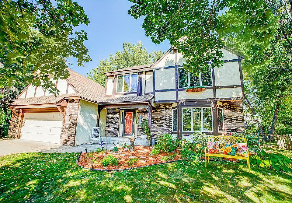 1st image of 1261 Amundson Cir