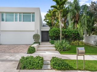 40 Calle Caoba, Guaynabo, PR 00966