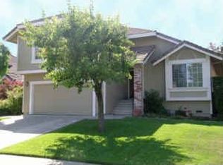 2111 Rosemary Ct, Petaluma, CA 94954