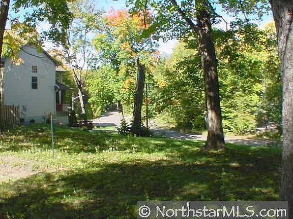 2nd image of 20965 Forest Dr