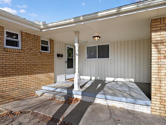 3rd image of 3816 Nebraska St