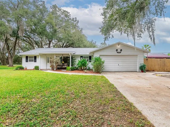 38509 Zephyr Oaks Ct, Zephyrhills, FL 33540