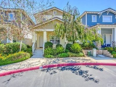 66 Orangewood Ct, Redlands, CA, 92373