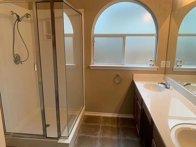 6735 Biscay Bay — Photo 12