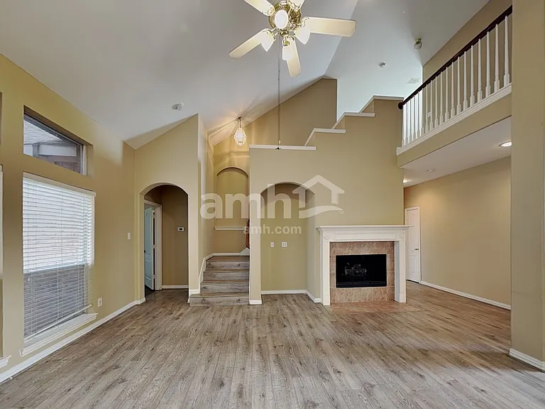 901 Muirfield Rd — Photo 7